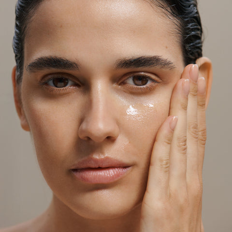 HYDRATING SERUM PLUS 30ml.HAUSCHKA