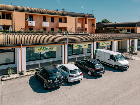 CST01_Castelfranco_Negozio_esterno